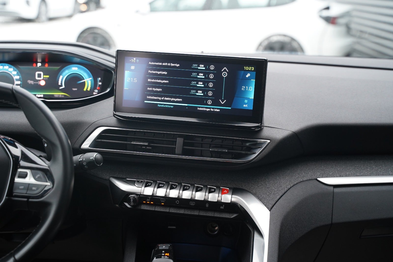 Billede af Peugeot 3008 1,6 Hybrid Allure Pack EAT8