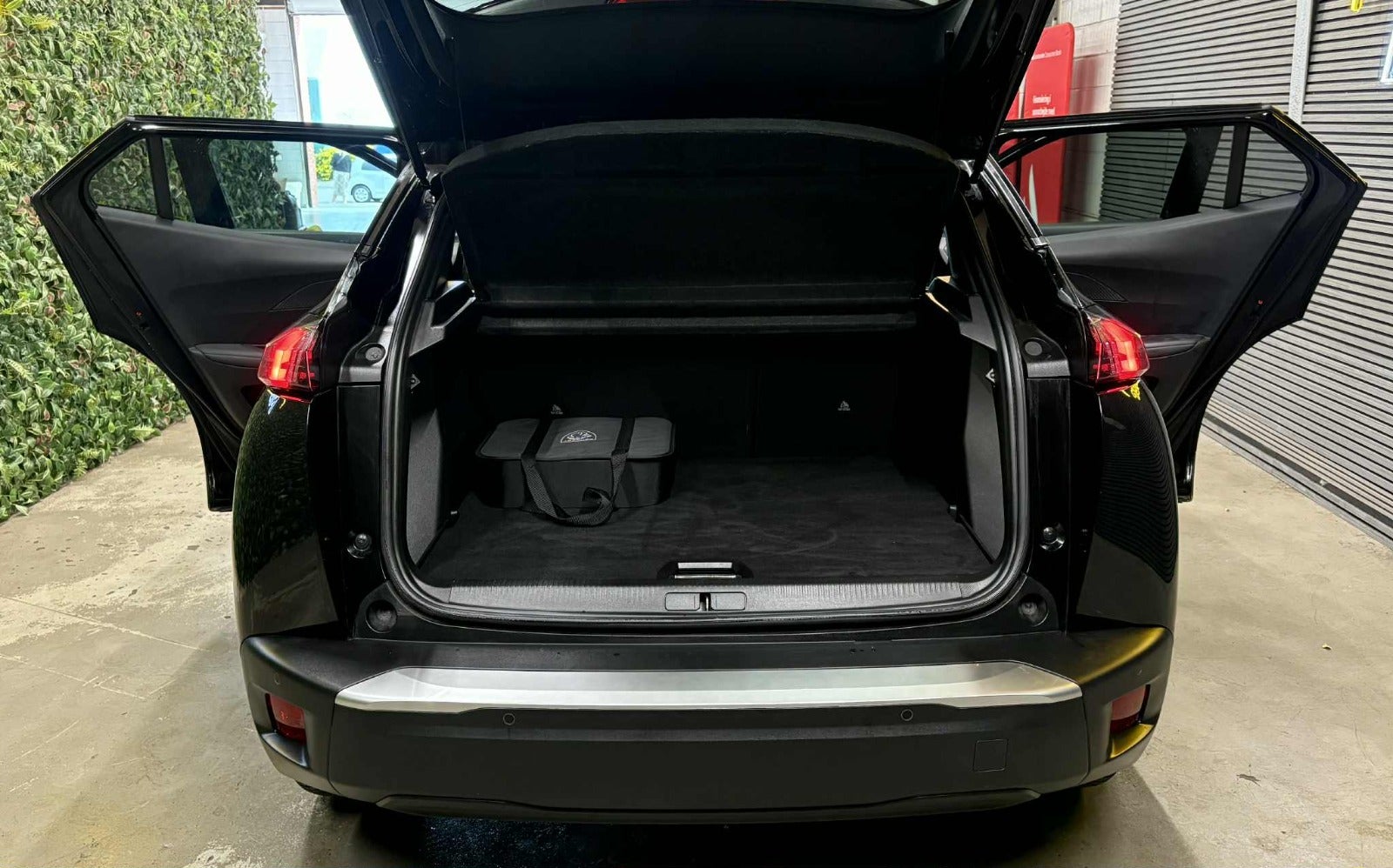 Billede af Peugeot e-2008 50 Allure