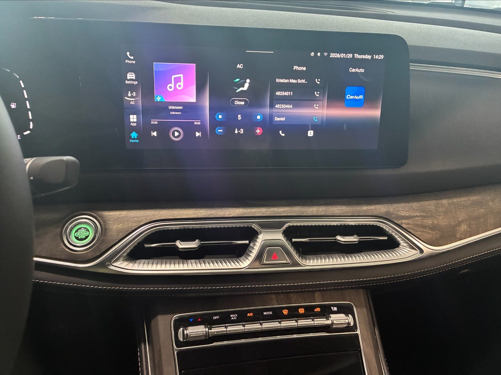 Billede af Navor E5 1,5 PHEV Rock