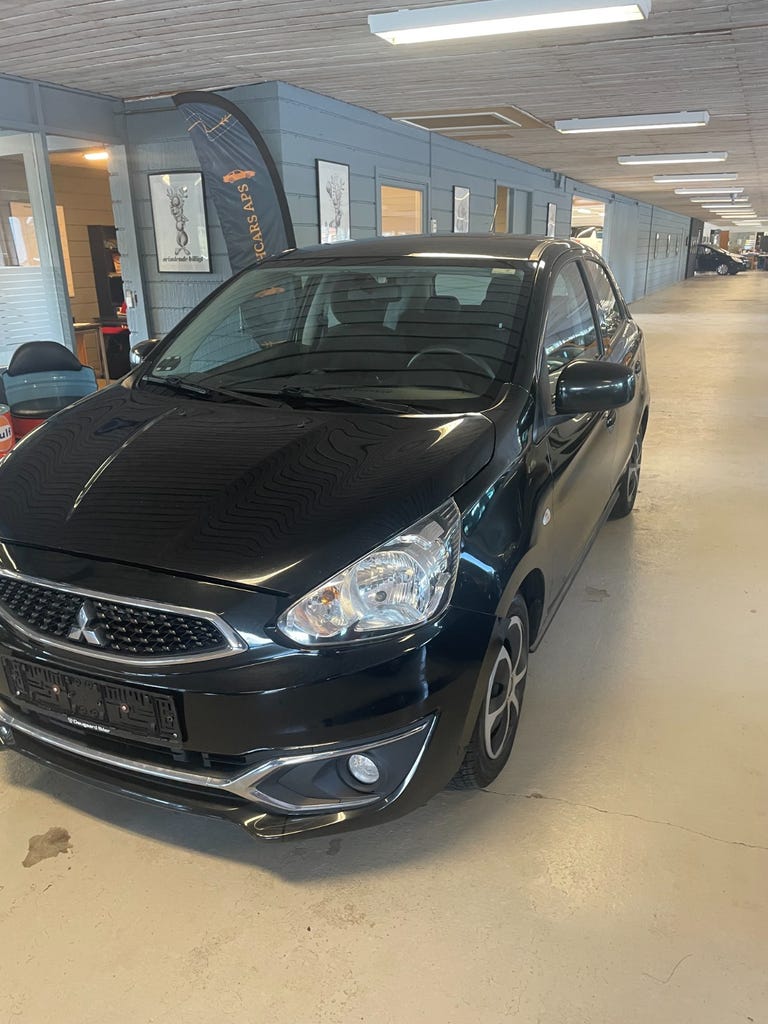 Mitsubishi Space Star Inform