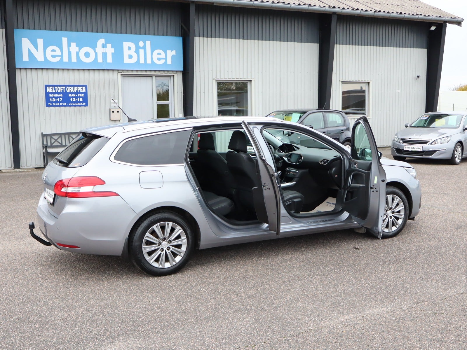 Billede af Peugeot 308 1,6 BlueHDi 120 Allure Sky SW