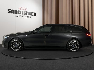 BMW i5 eDrive40 Touring M-Sport Van