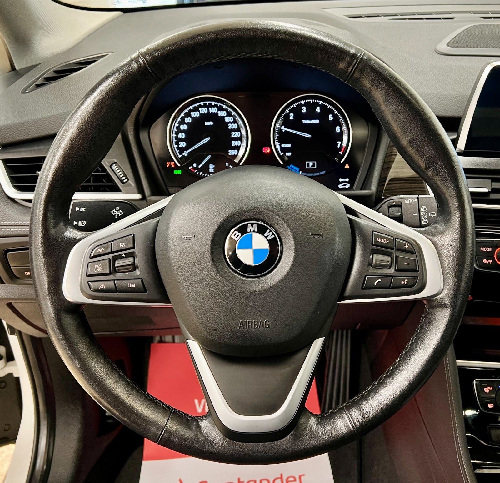 BMW 225xe 2018