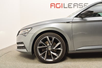 Skoda Superb TSi iV Sportline Combi DSG