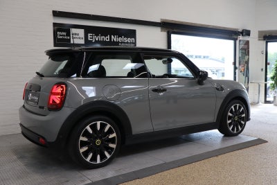 MINI Cooper SE Classic Trim