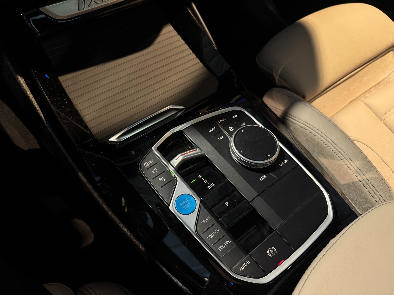 BMW iX3 Charged Plus M-Sport 5d - 15