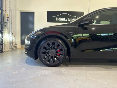Tesla Model Y Performance AWD