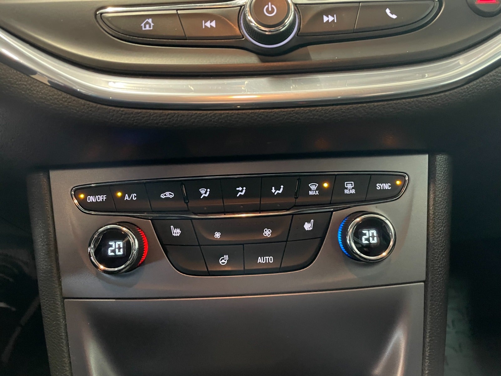 Billede af Opel Astra 1,6 CDTi 110 Business Sports Tourer