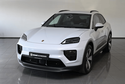 Porsche Macan   5d