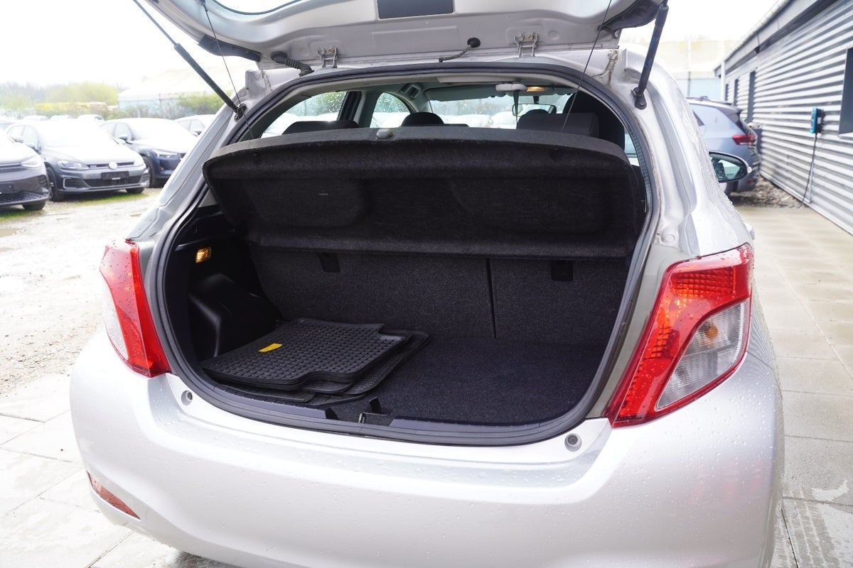 Billede af Toyota Yaris 1,3 VVT-i T2