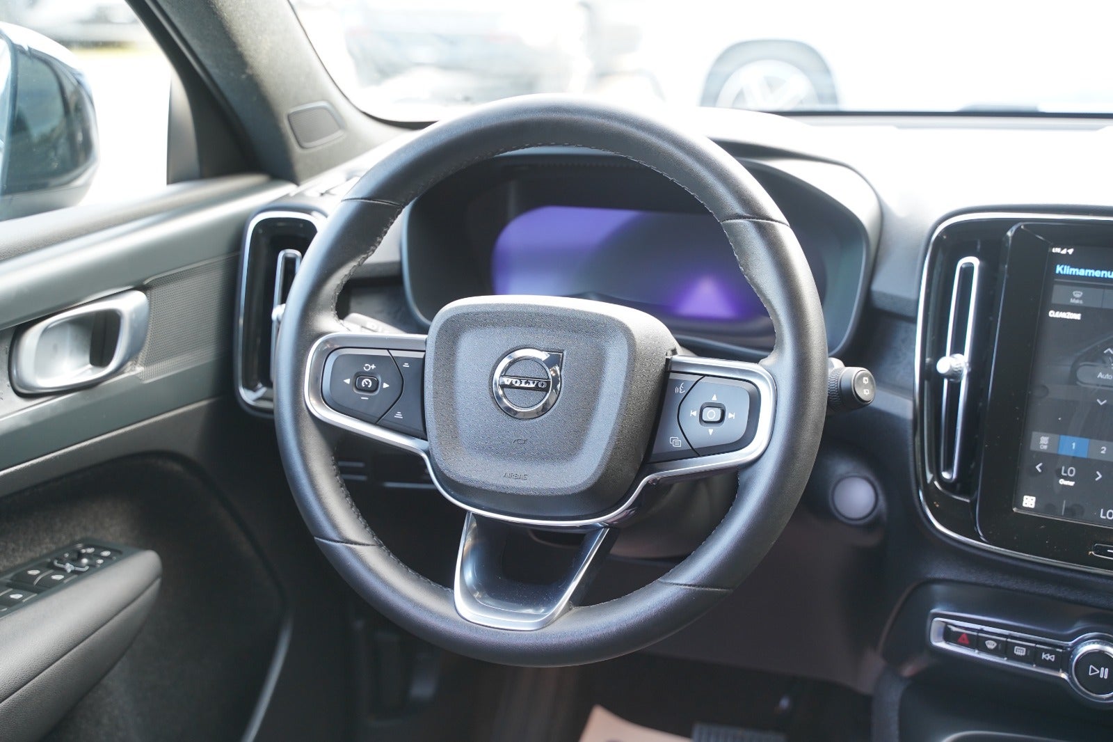Billede af Volvo XC40  P6 ReCharge Core