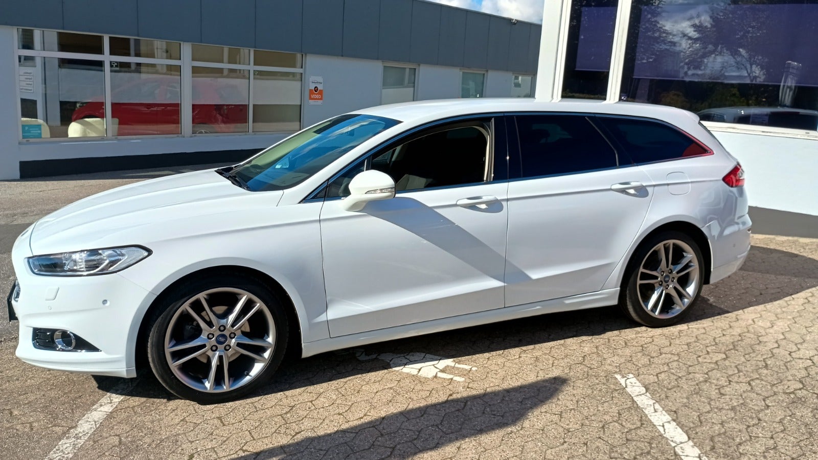 Billede af Ford Mondeo 1,5 SCTi 160 Titanium stc. aut.