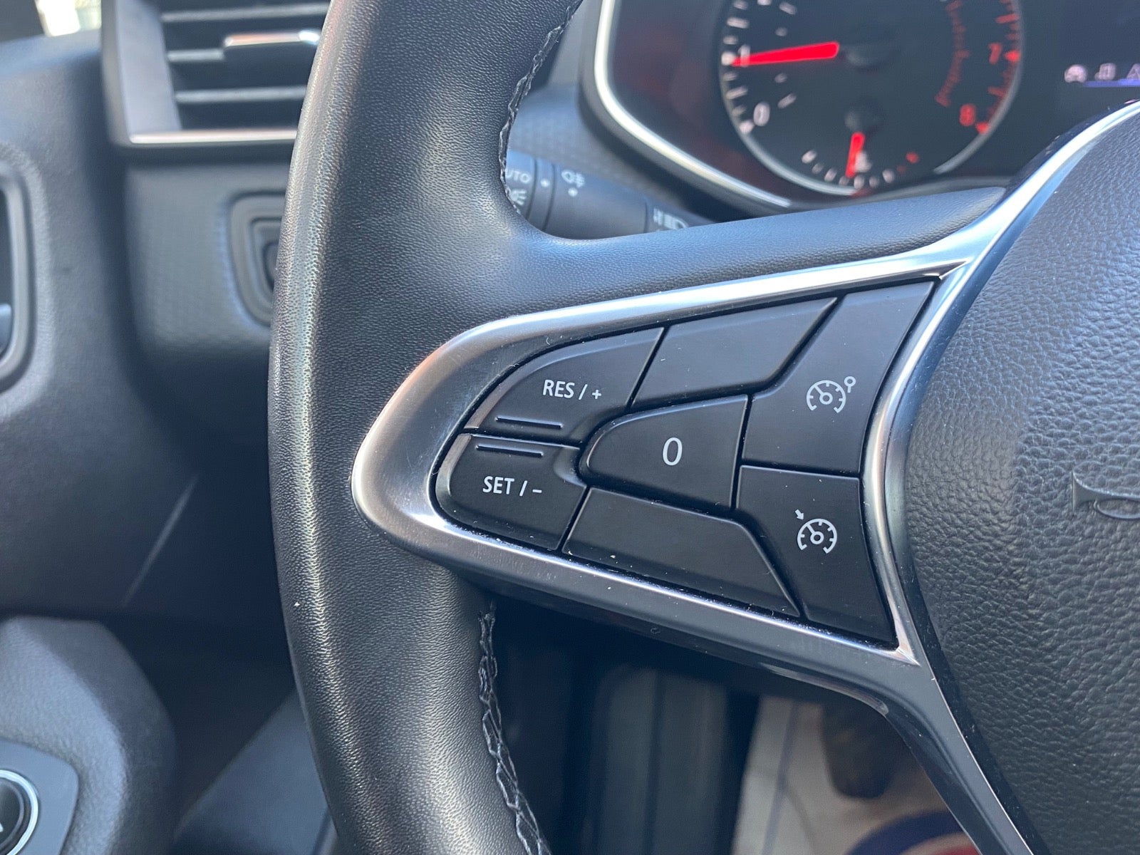 Billede af Renault Clio V 1,0 TCe 100 Zen