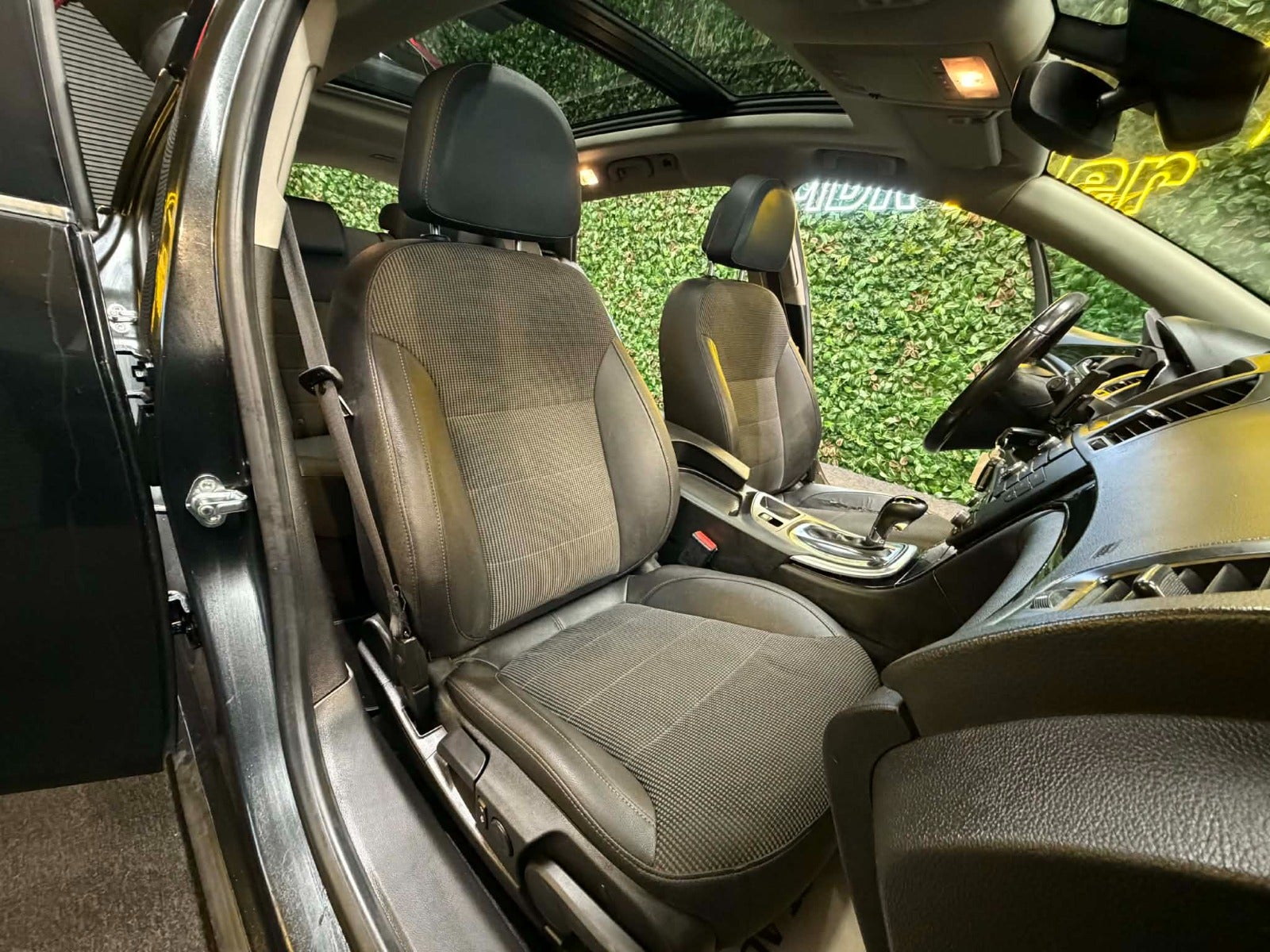 Billede af Opel Insignia 2,0 T 220 Cosmo aut.