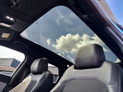 Ford Explorer Premium Extended Range