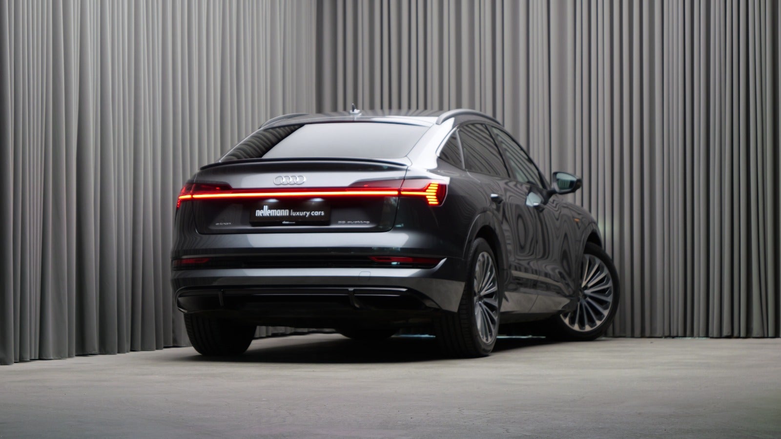 Audi e-tron S-line Sportback quattro