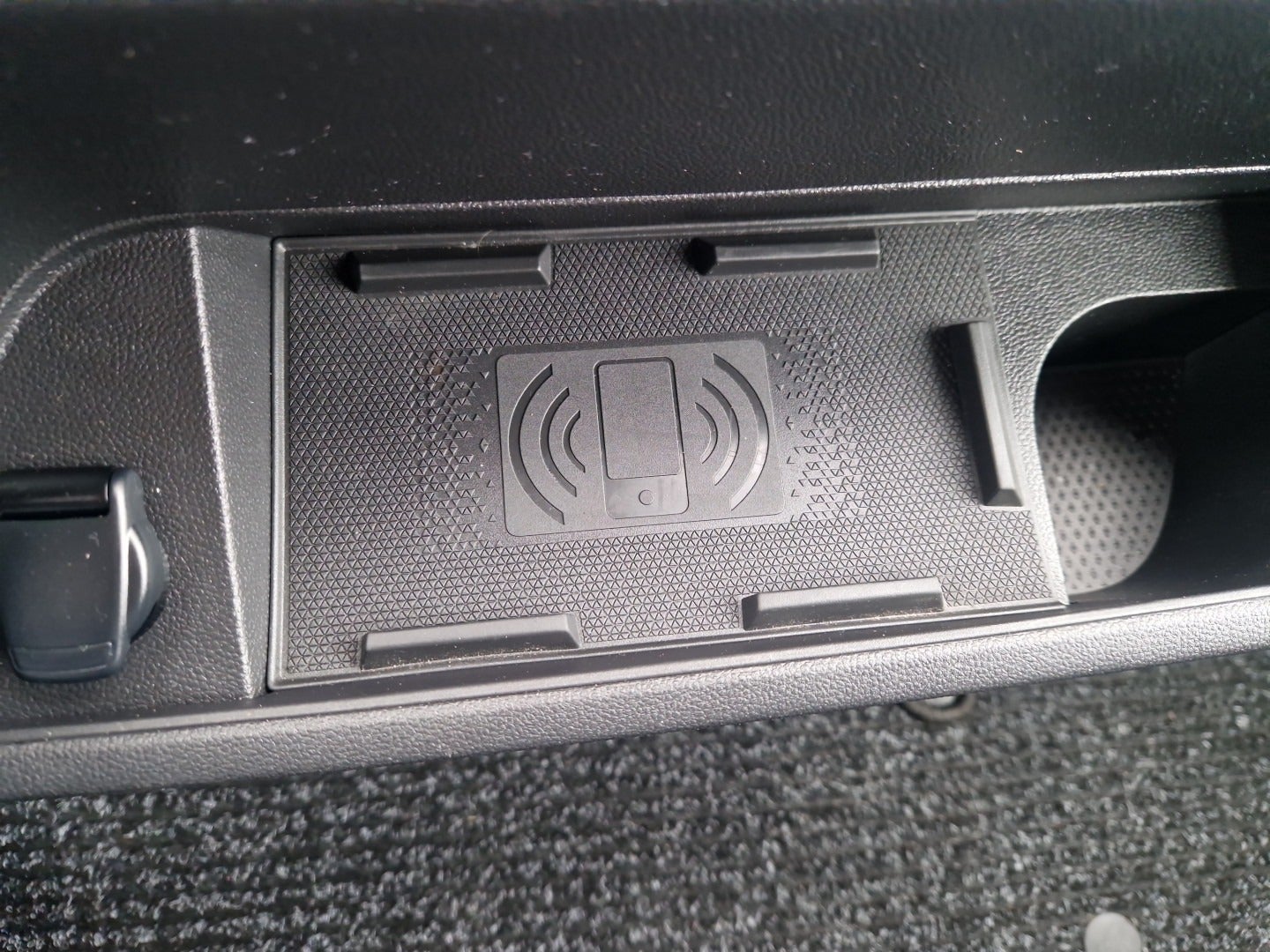 Billede af Renault Master IV T35 2,3 dCi 165 Alukasse m/lift Tekno