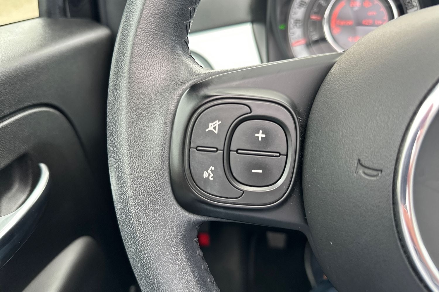 Billede af Fiat 500C 1,0 Hybrid Connect