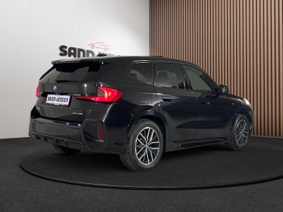 BMW iX1 xDrive30 M-Sport Van