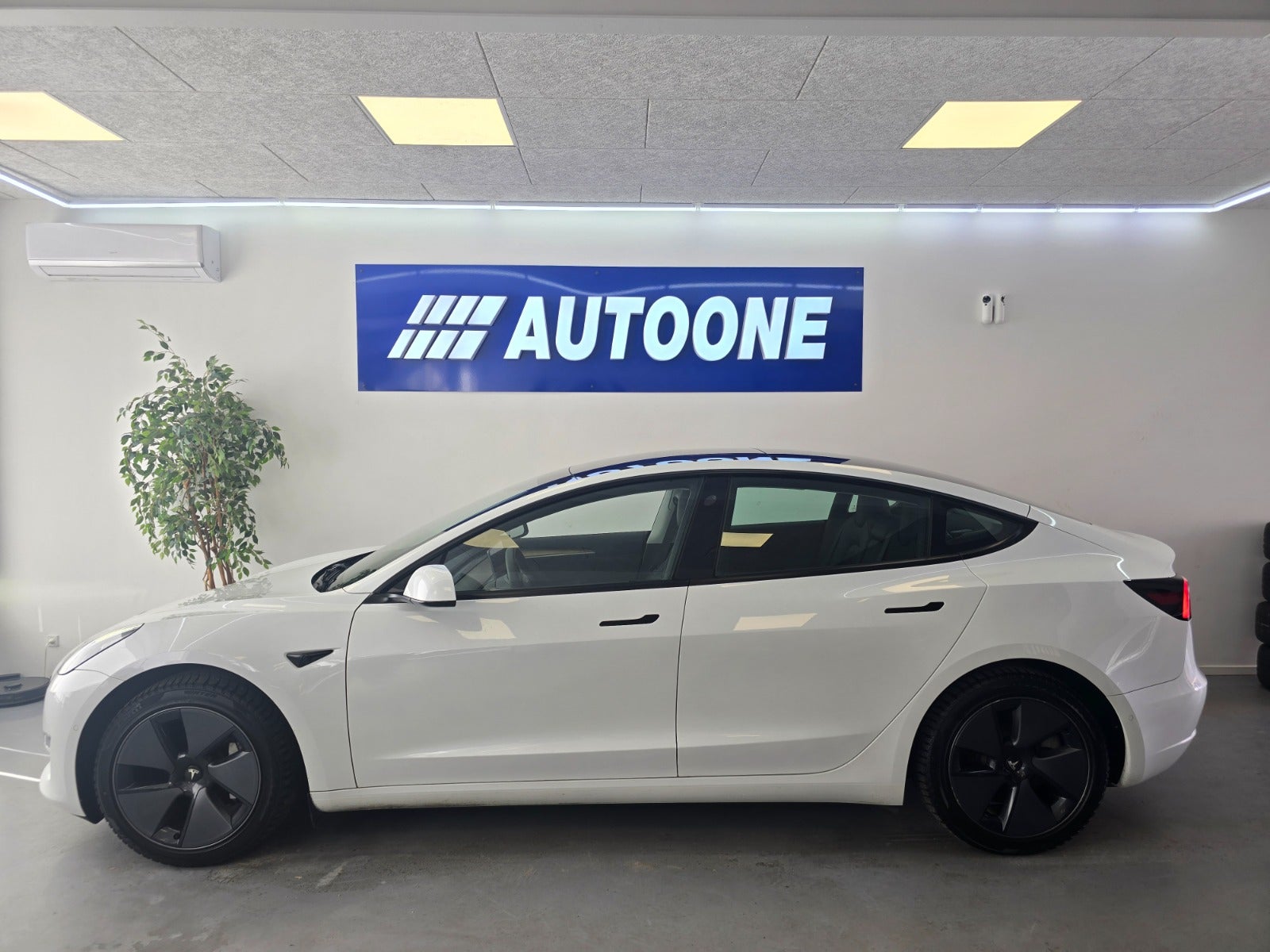 Billede af Tesla Model 3  Long Range AWD