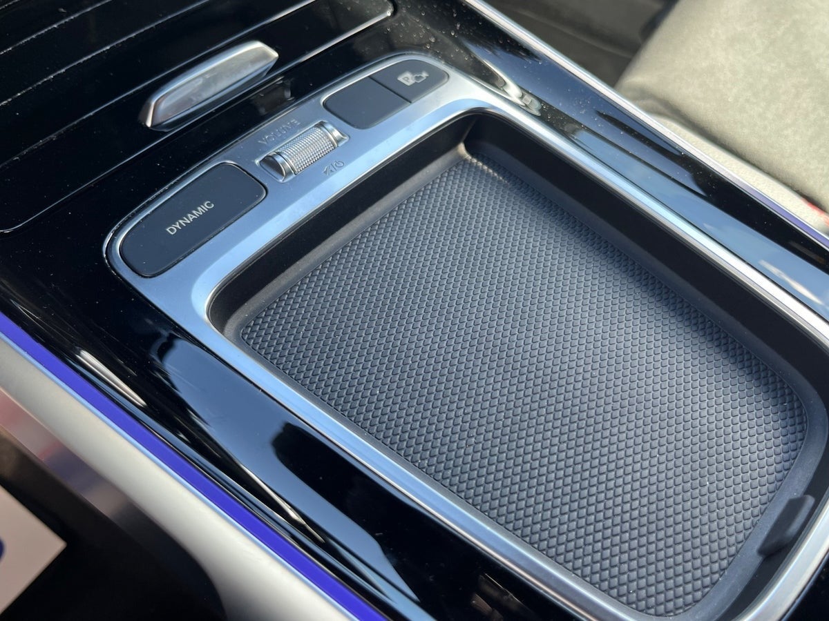 Billede af Mercedes EQB300  AMG Line 4Matic