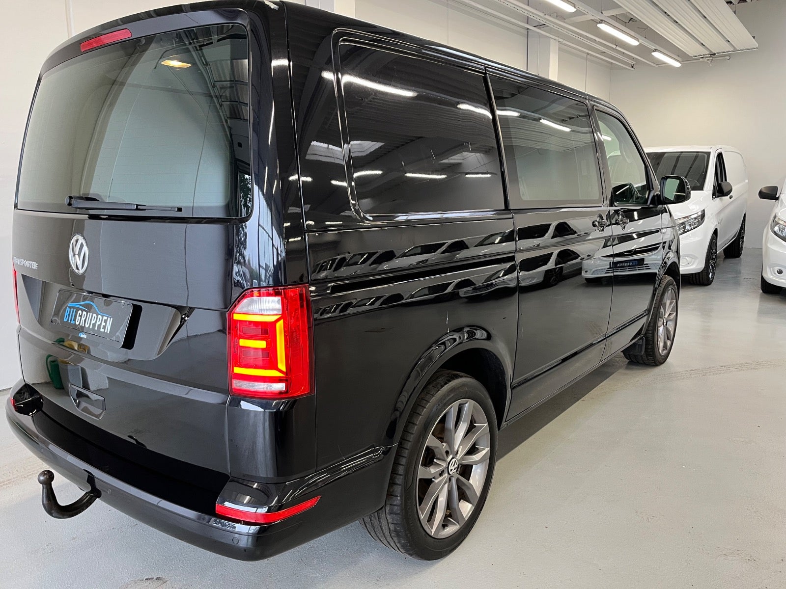 Billede af VW Transporter 2,0 TDi 204 Kassevogn DSG kort