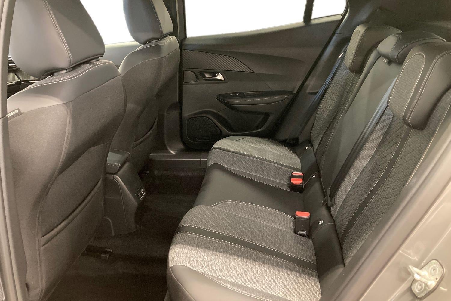 Billede af Peugeot 2008 1,2 PureTech 130 Allure EAT8