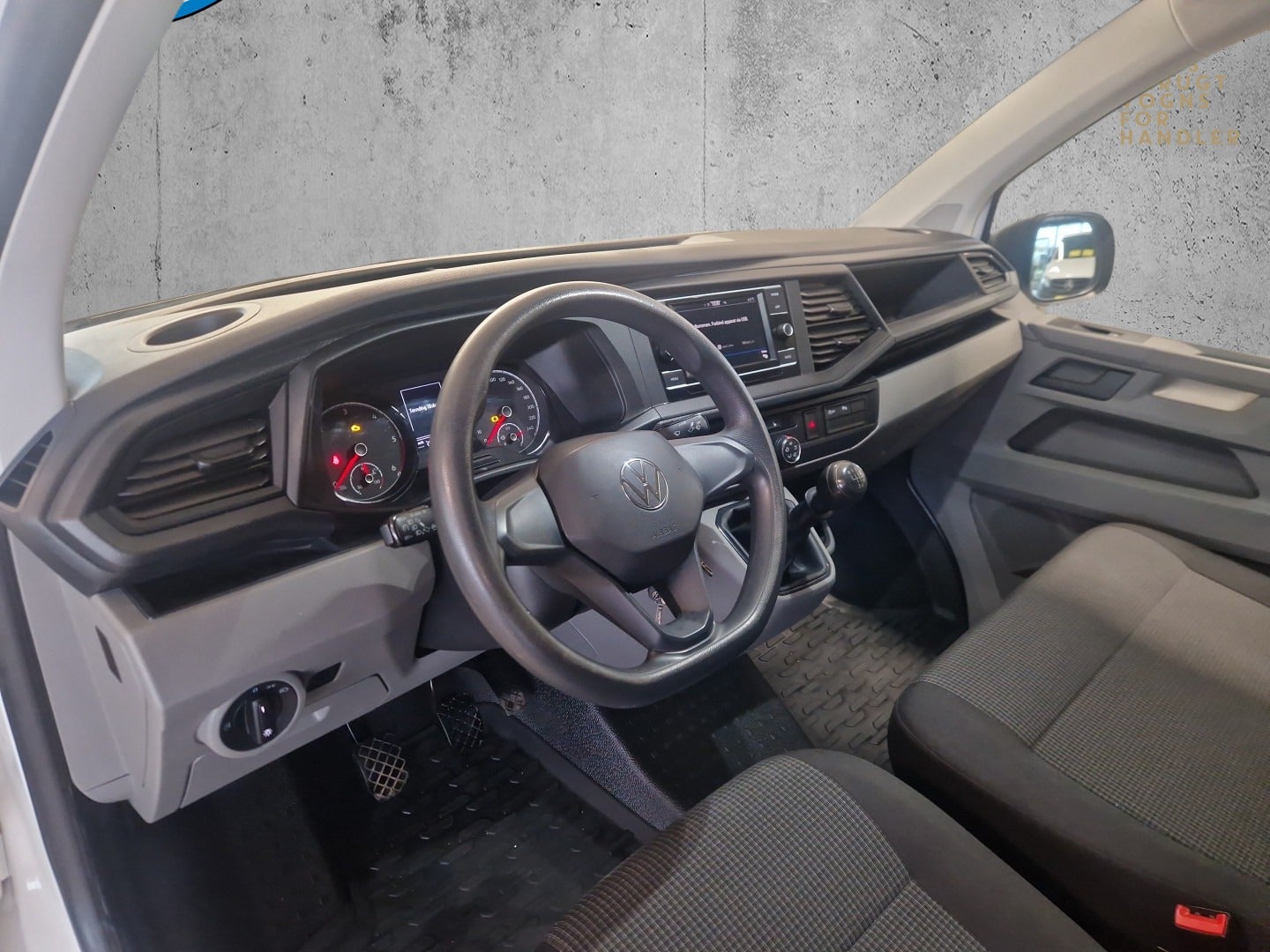 Billede af VW Transporter 2,0 TDi 110 Kassevogn lang