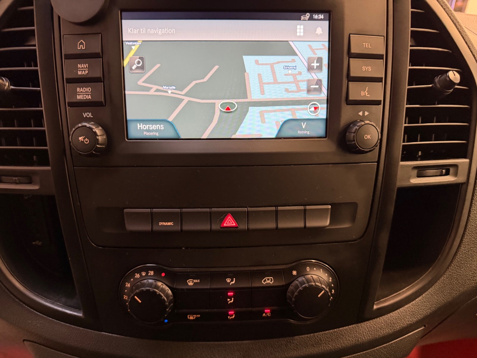 Billede af Mercedes eVito 129  Tourer PRO XL Van