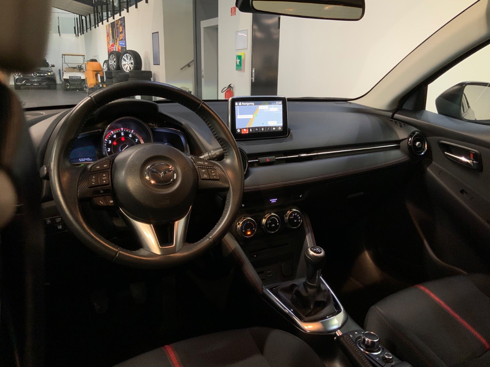 Mazda 2 (7/8)