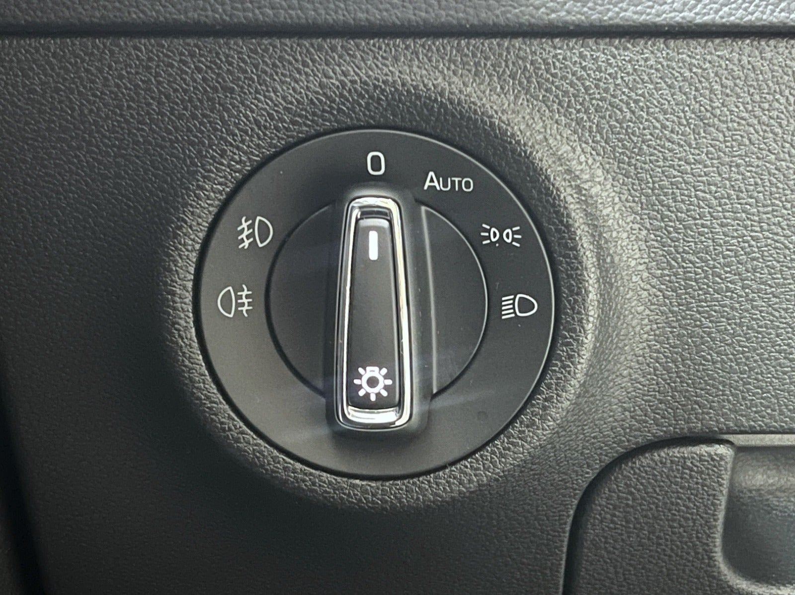 Billede af Skoda Karoq 1,5 TSi 150 Celebration DSG