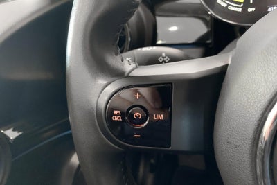 MINI Cooper SE Essential