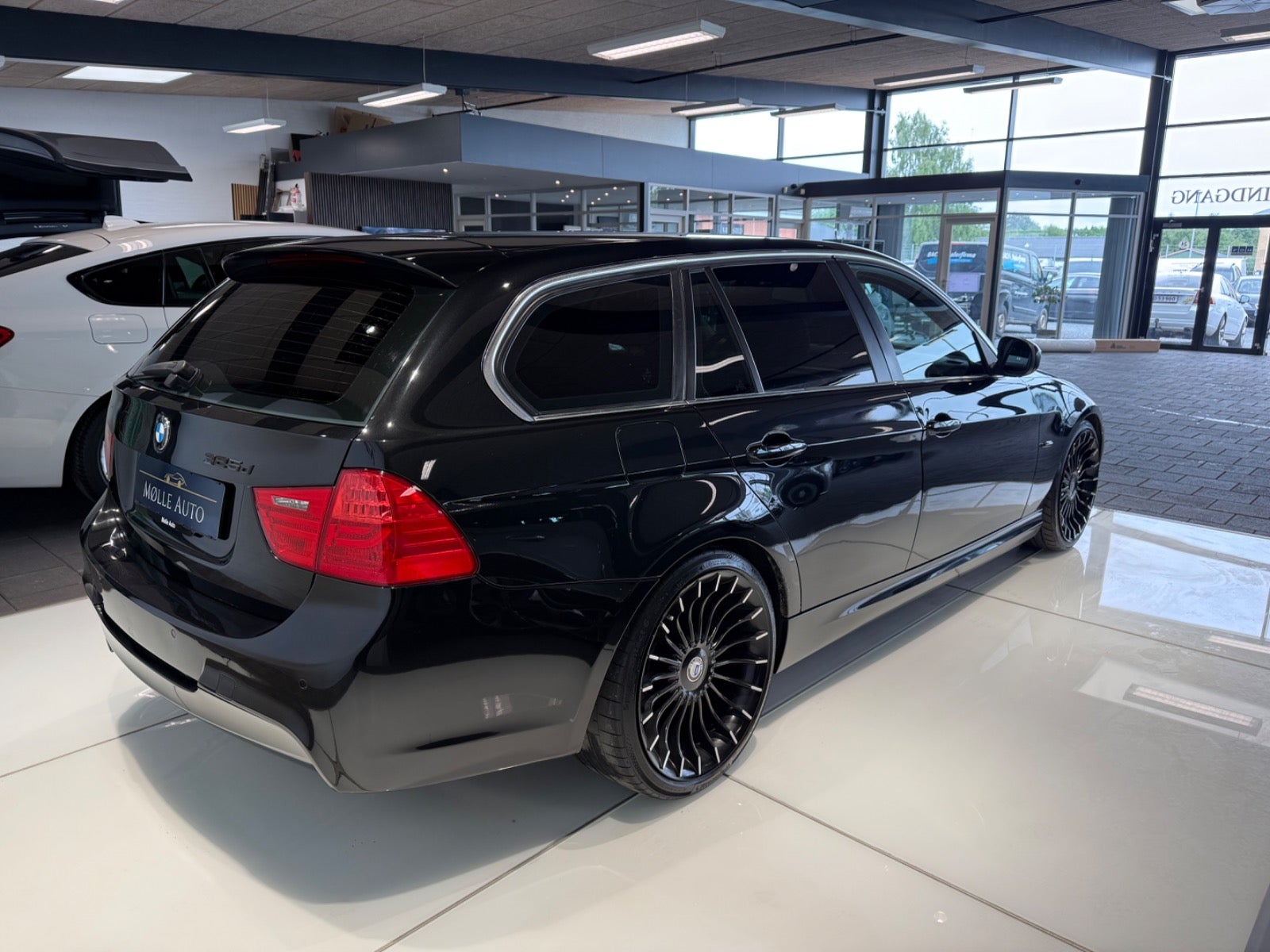 Billede af BMW 325d 3,0 Touring