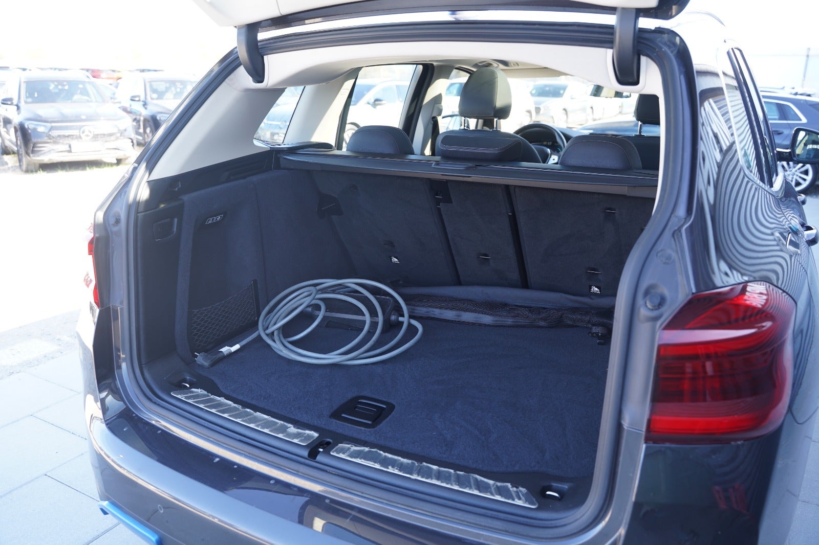 Billede af BMW iX3  Charged