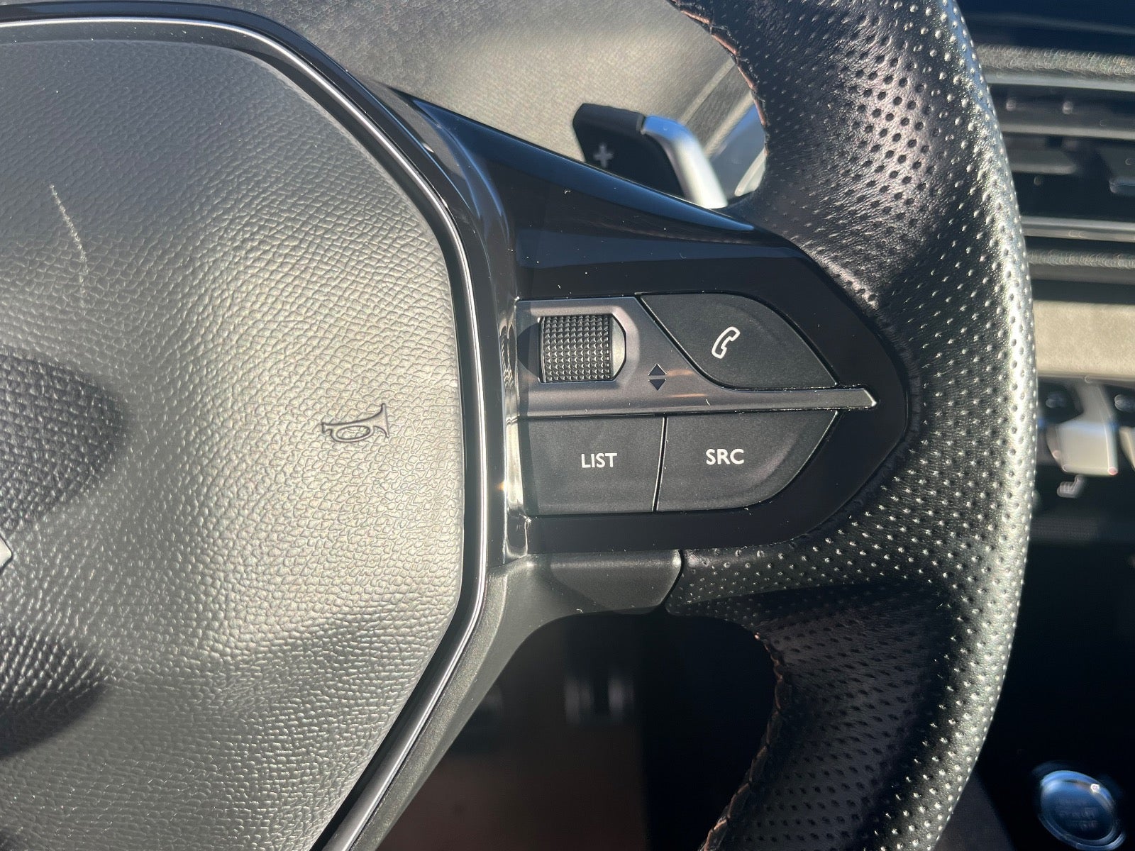 Billede af Peugeot 3008 1,6 Hybrid First GT EAT8