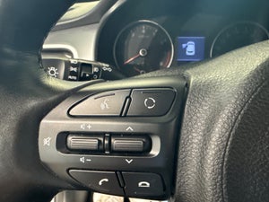 Kia Stonic T-GDi Advance Intro