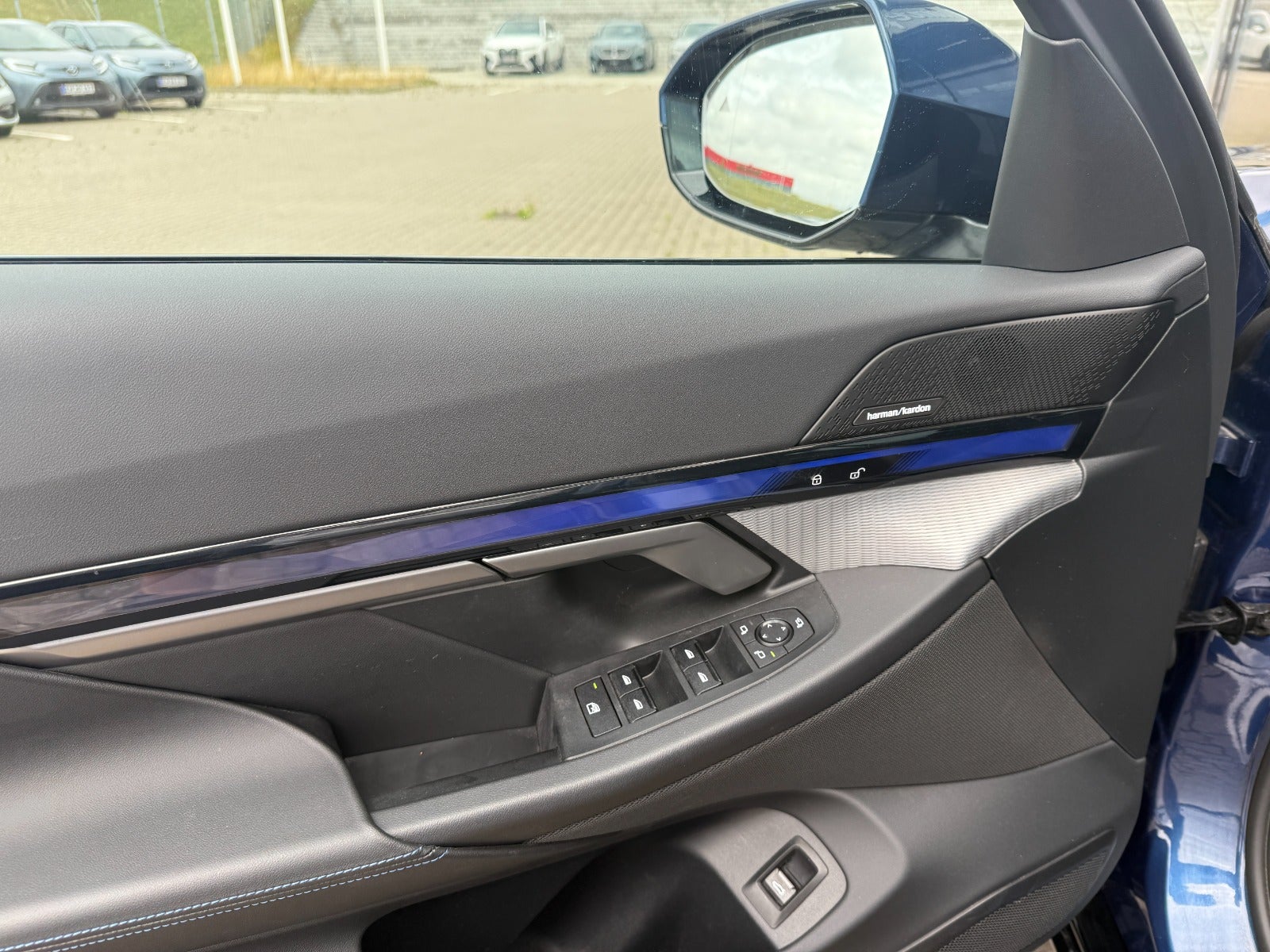 BMW i5 eDrive40 M-Sport 4d - 7