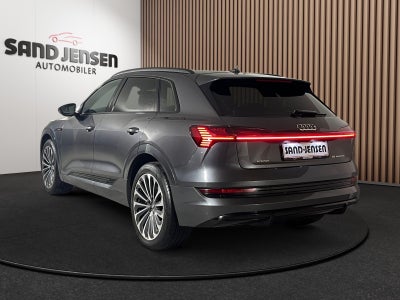 Audi e-tron S-line quattro Van