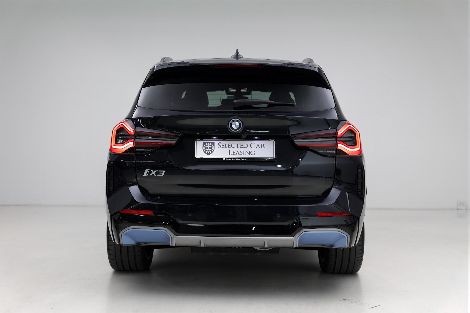 BMW iX3 Charged Plus M-Sport
