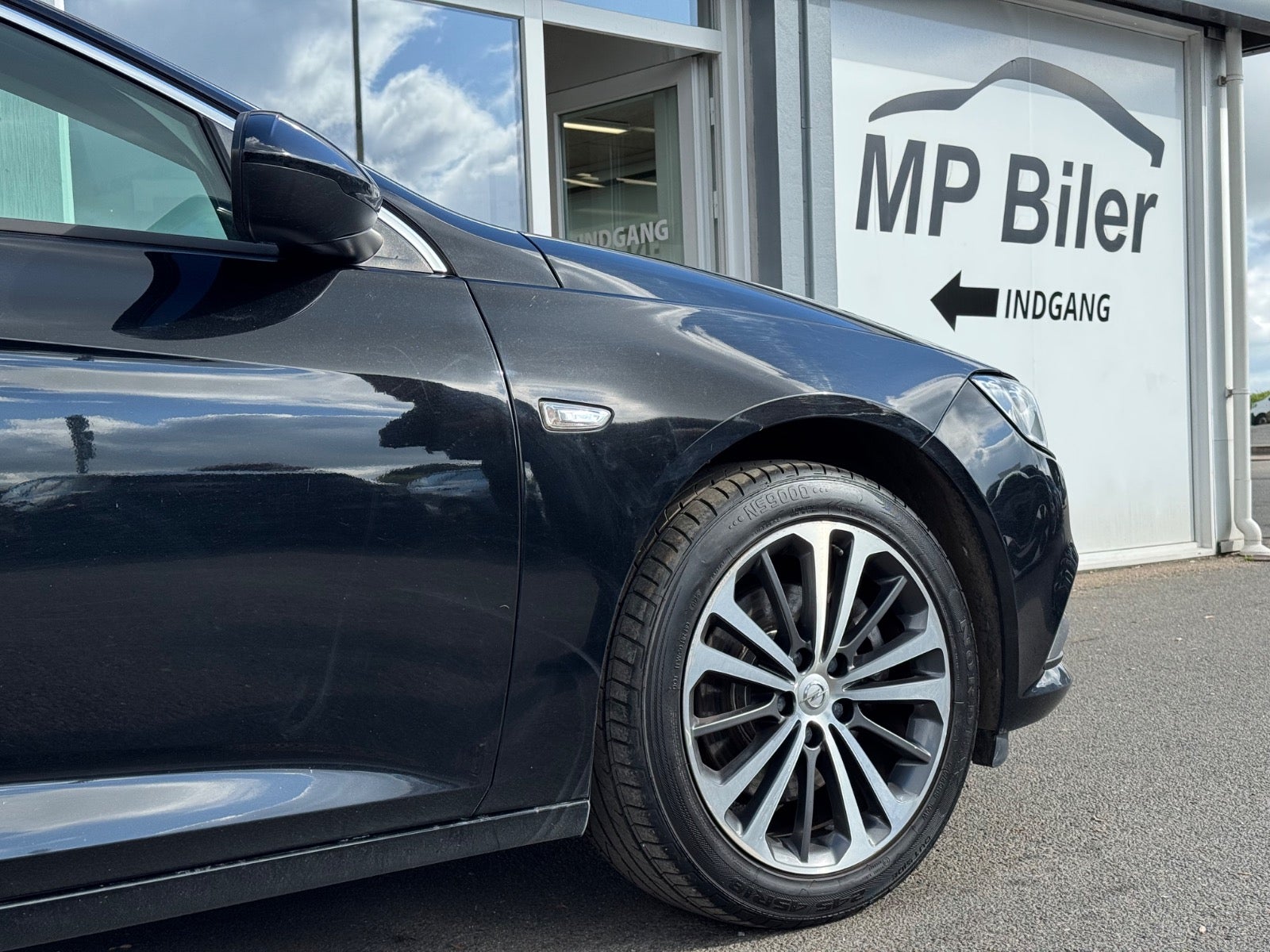 Billede af Opel Insignia 1,5 T 165 Dynamic Sports Tourer aut.