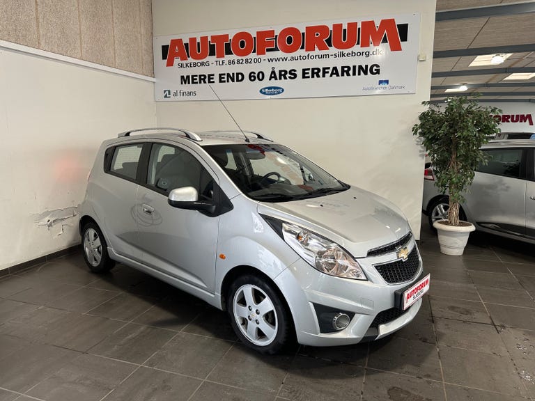 Chevrolet Spark LT
