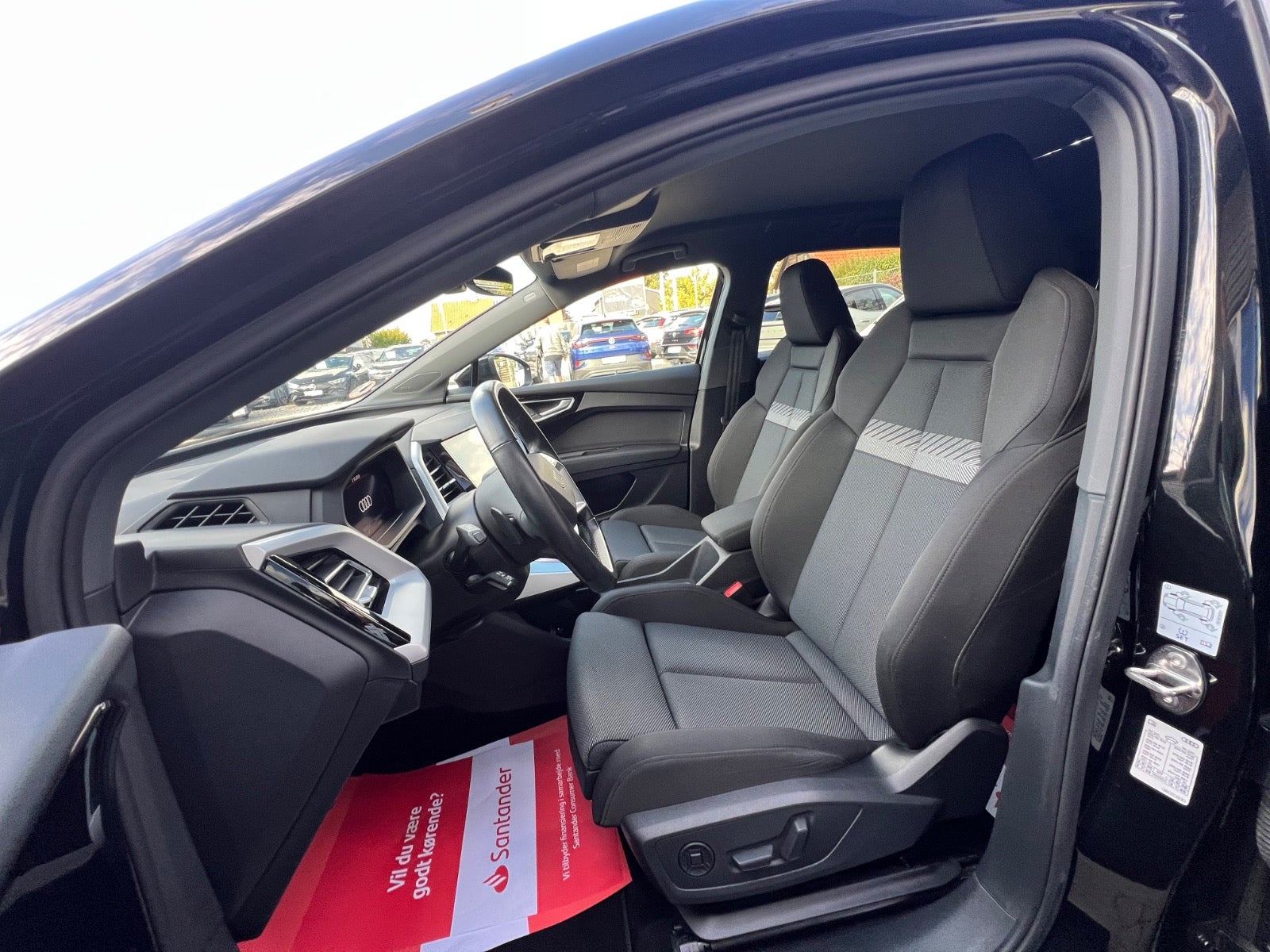 Audi Q4 e-tron Advanced