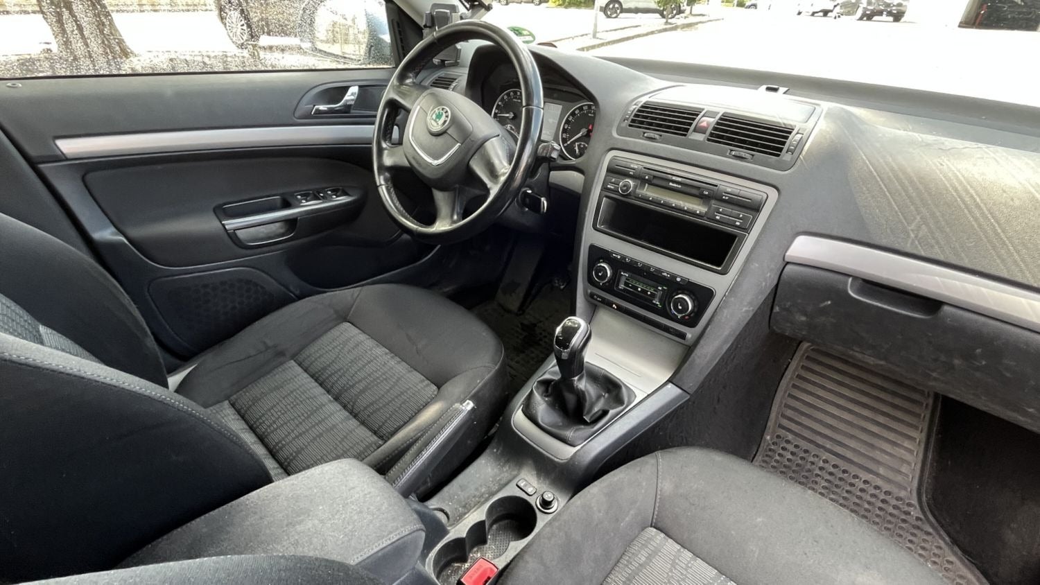 Skoda Octavia TDi 105 Elegance Combi - billede 4