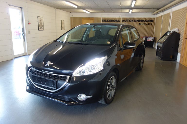 Peugeot 208 VTi Active