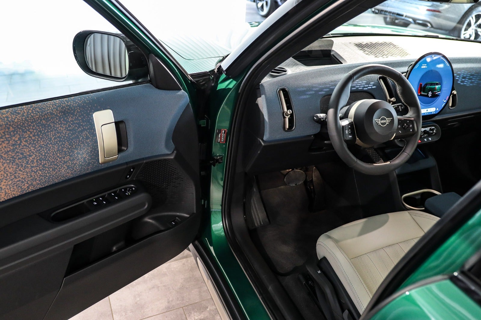 Billede af MINI Countryman SE  Favoured Trim M ALL4