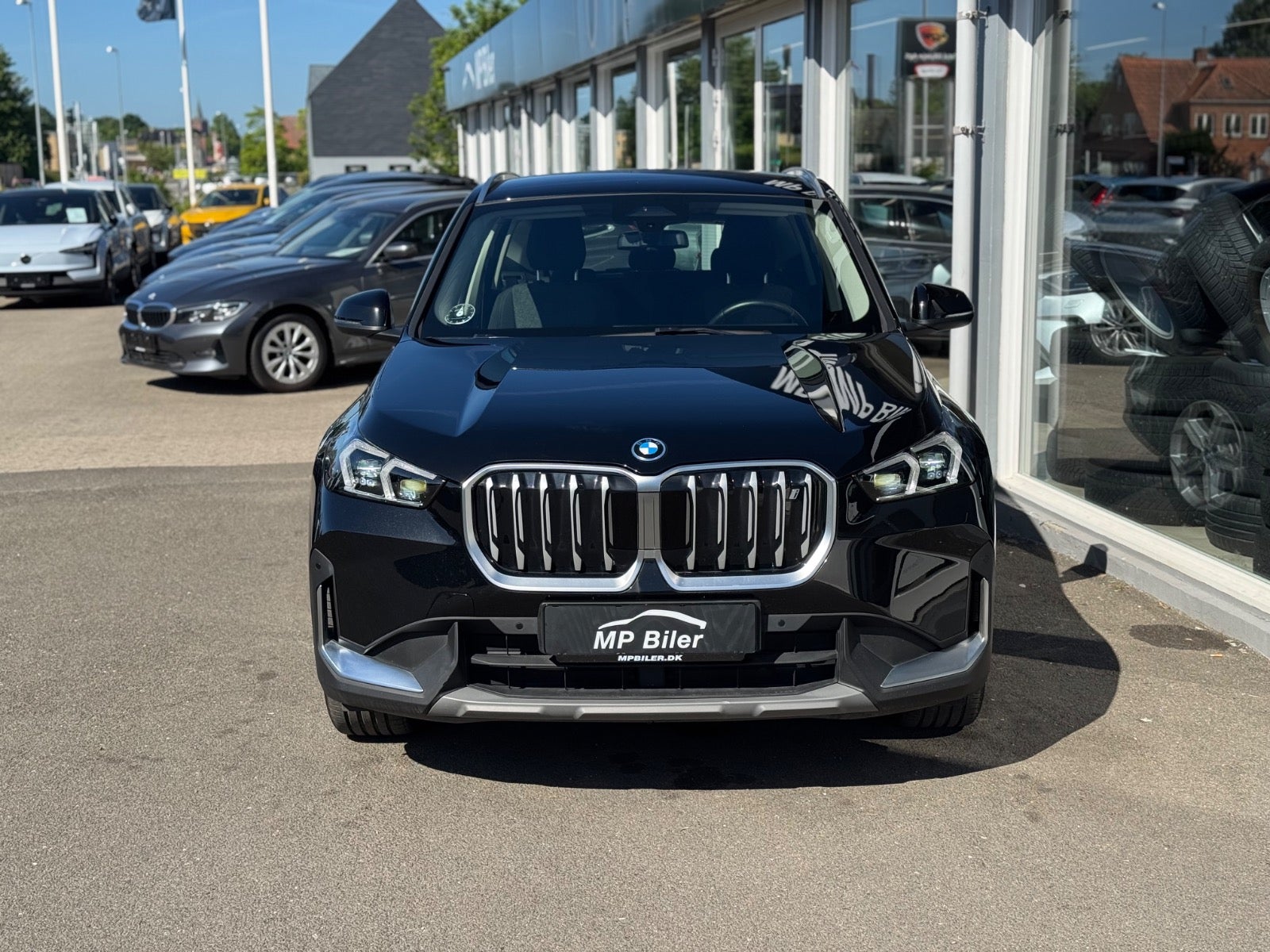 Billede af BMW iX1 xDrive30 X-Line