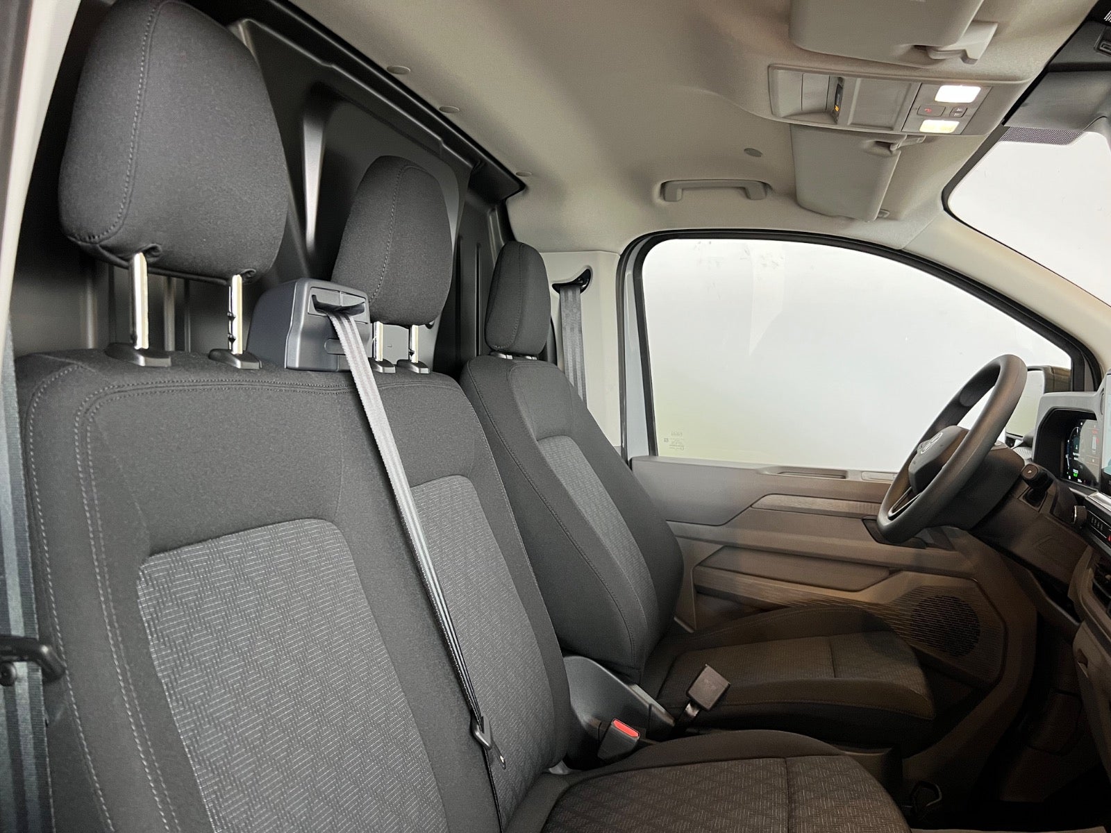 VW e-Transporter Comfort Kassevogn SWB