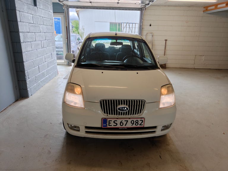 Kia Picanto EX