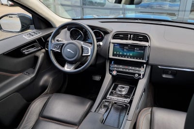 Jaguar F-Pace D180 Prestige aut.
