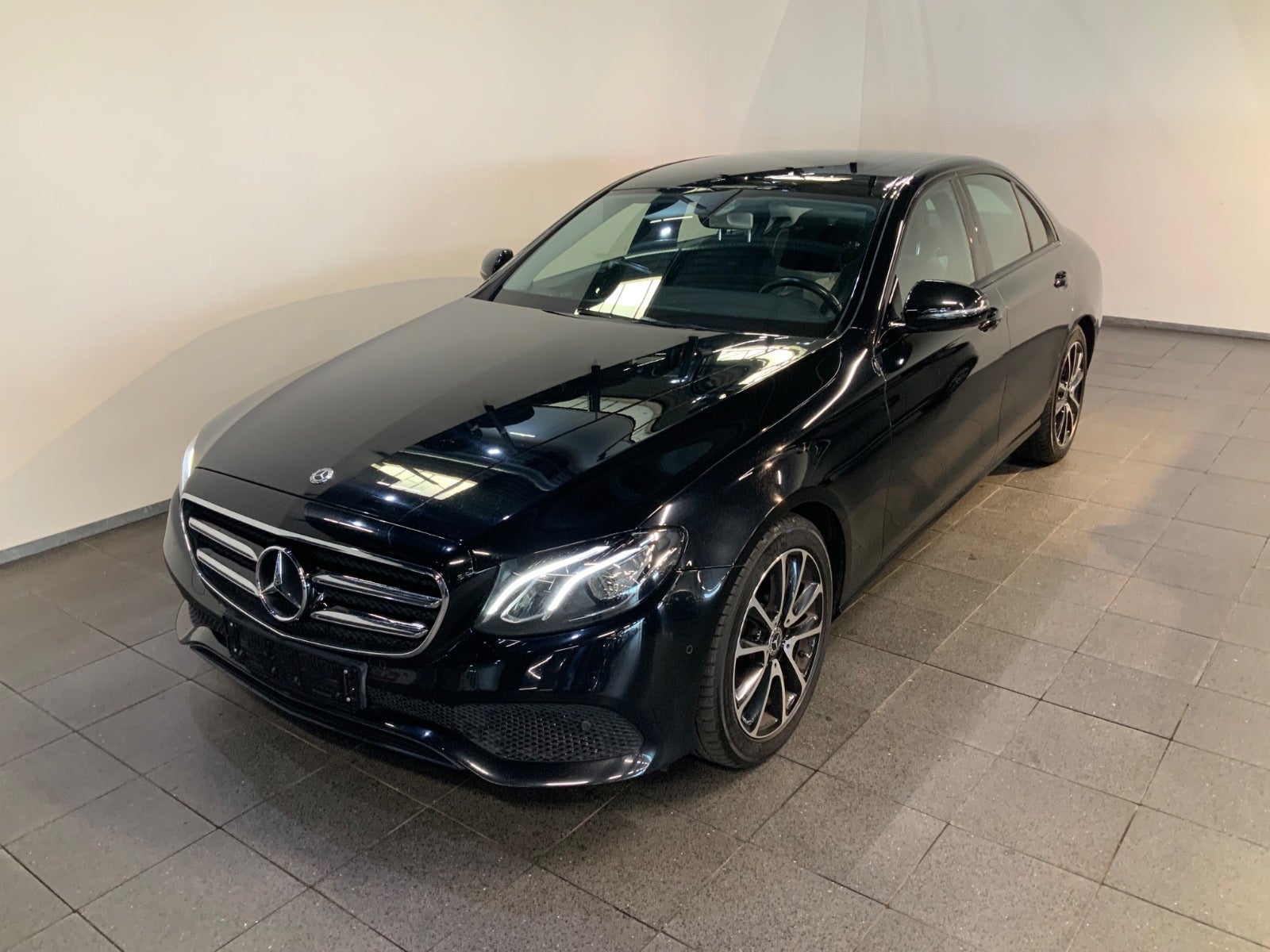 Mercedes-Benz E 220 d